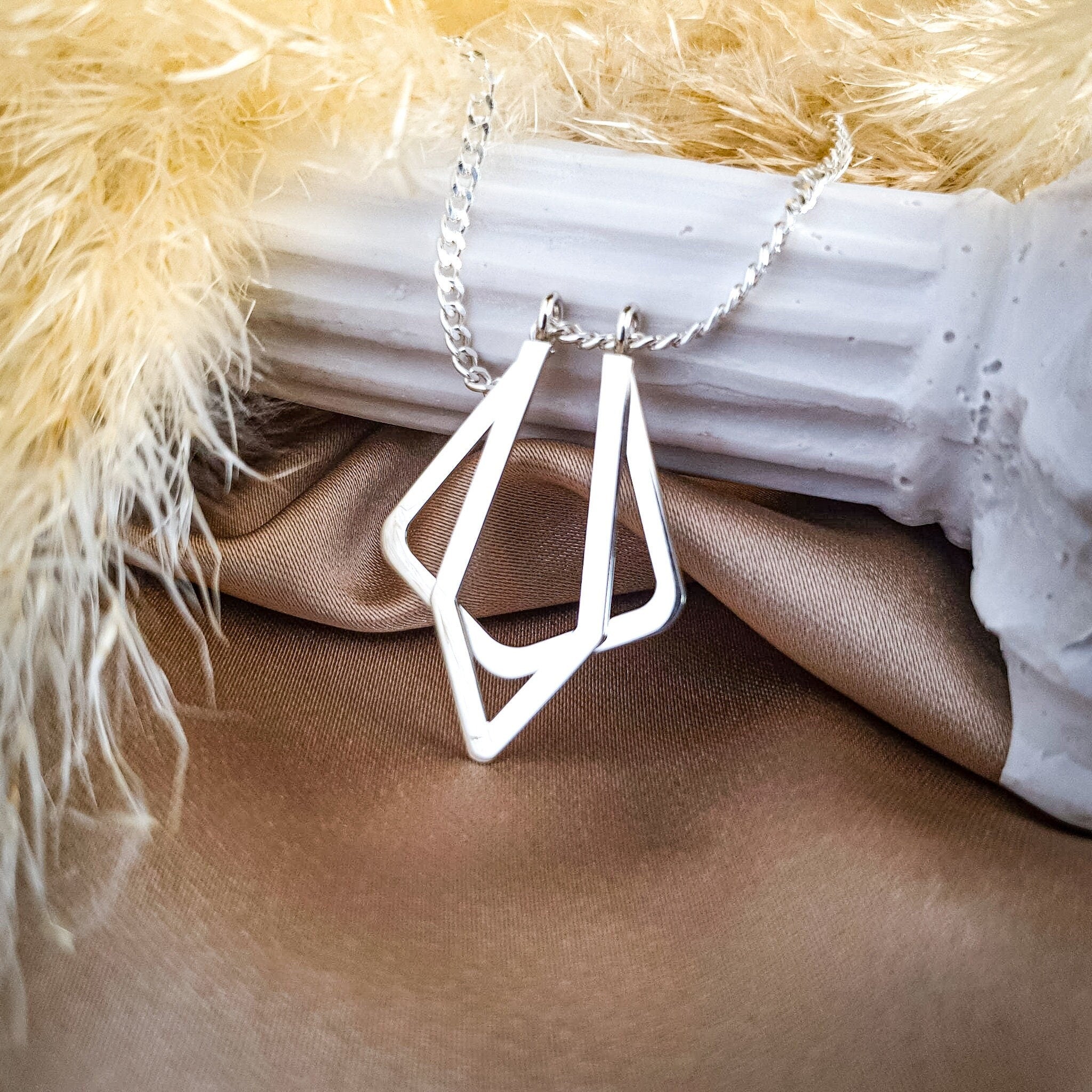 Magic Ring Holder Necklace, Geometric Double Ring keeper Necklace