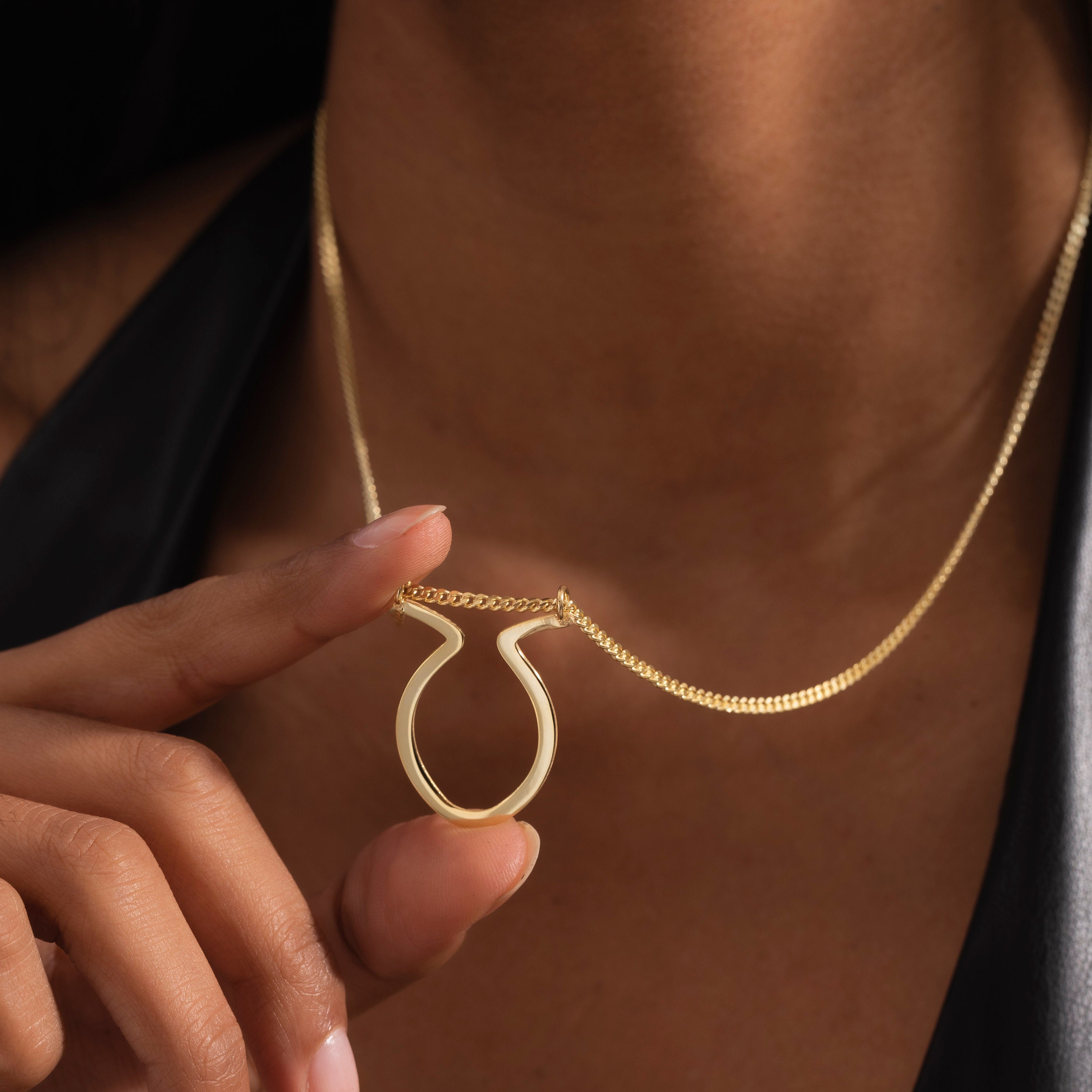 Oval Horn Ring Holder Necklace