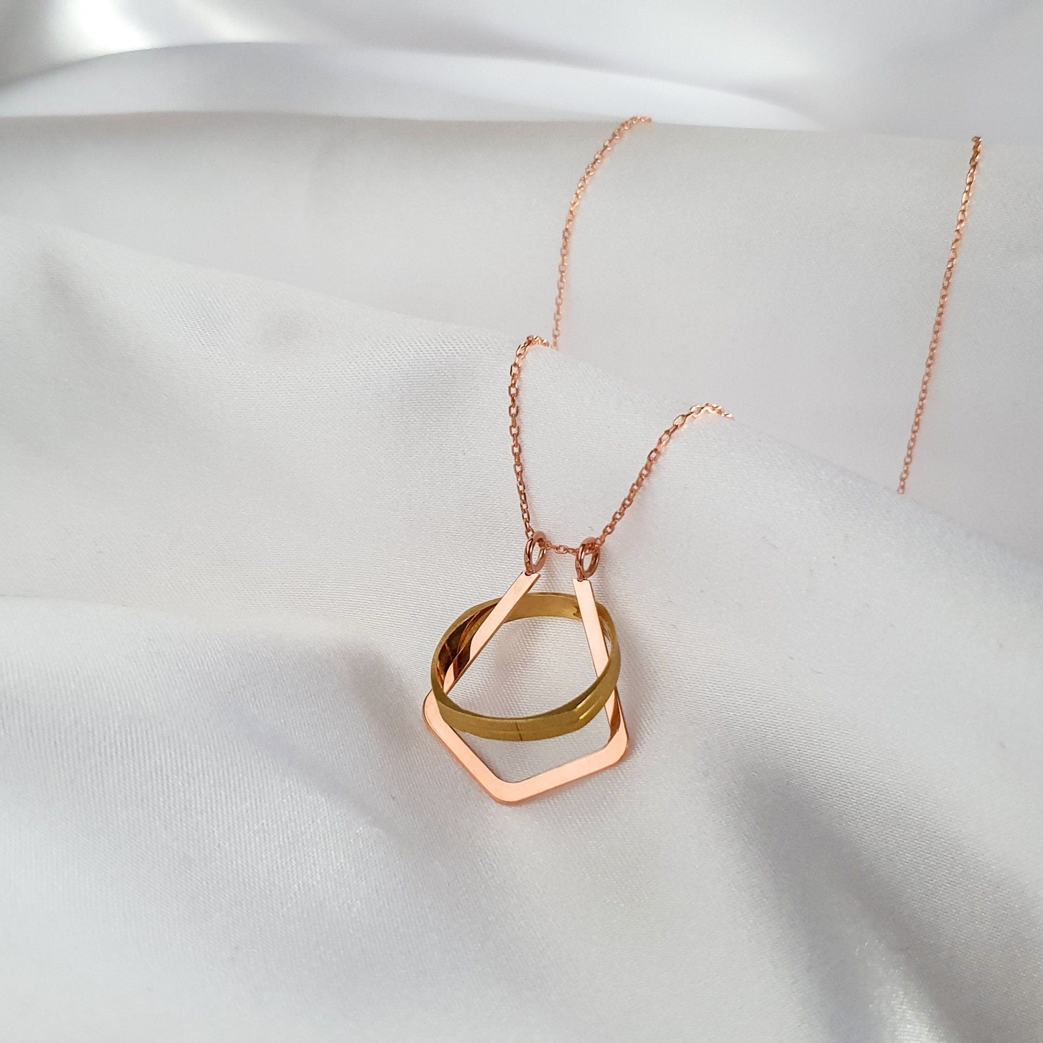 Simple Ring Holder Necklace