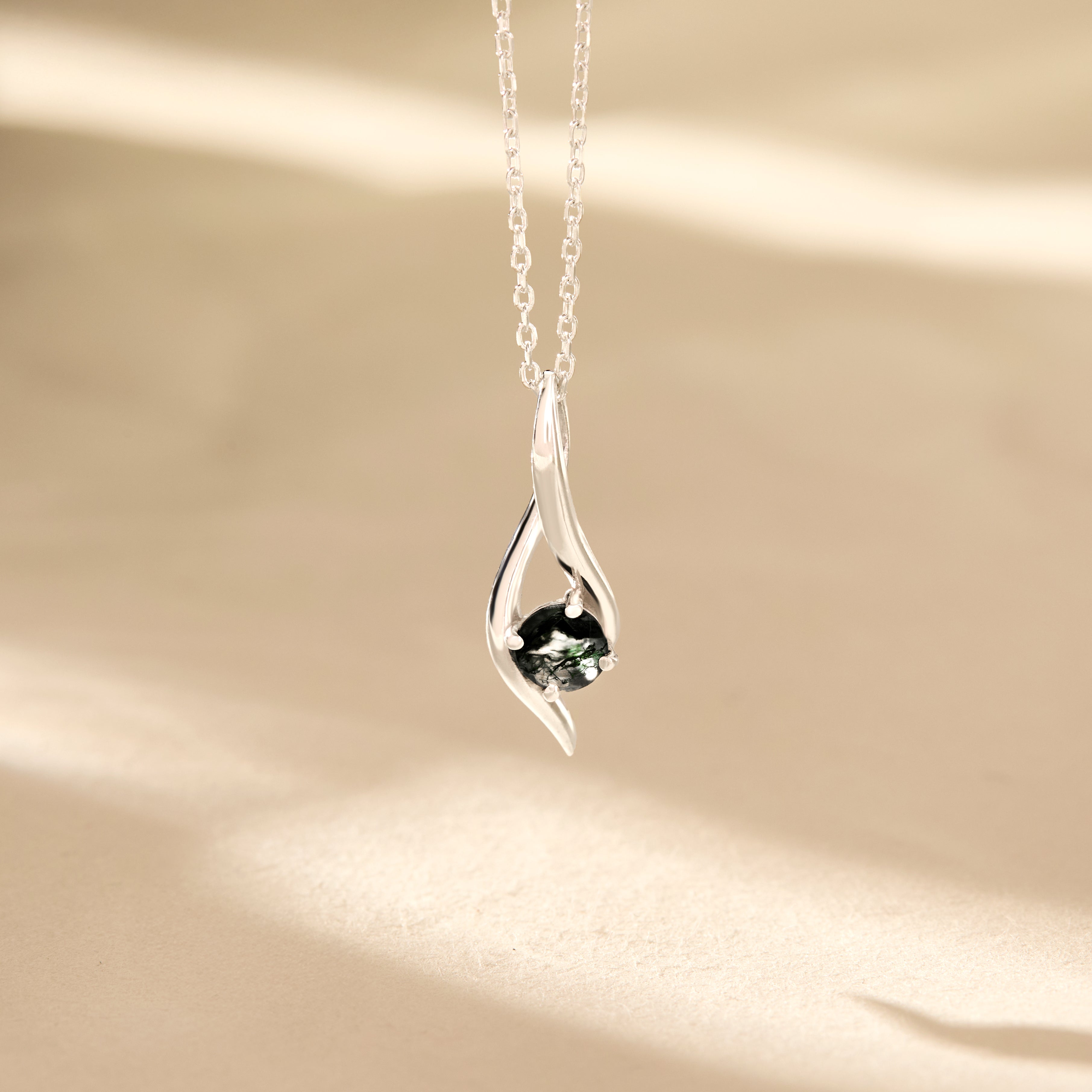 Round Moss Agate Necklace